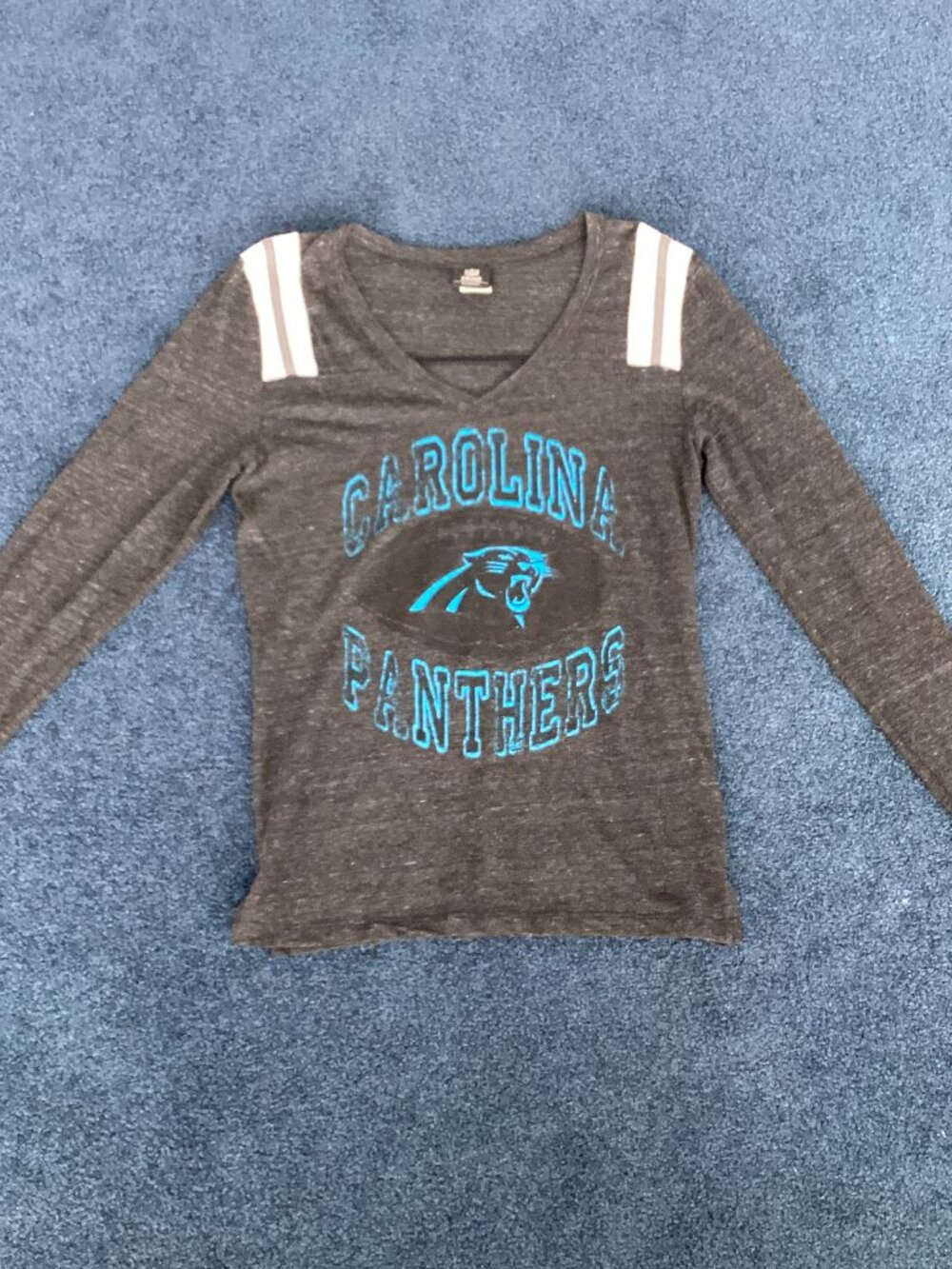 NFL Team Apparel Carolina Panthers Long-Sleeved T-Shirt - Large